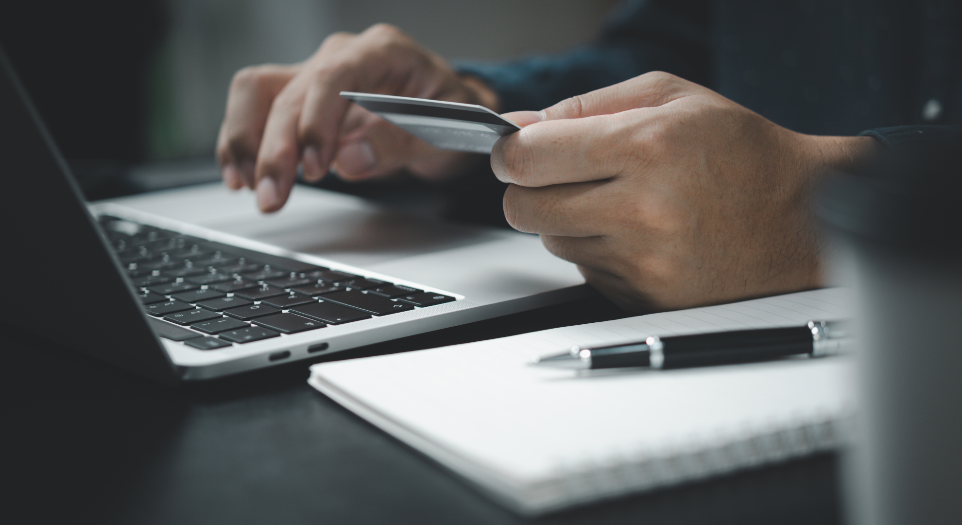 Technische Umsetzung Deiner Shop Webseite (Shop-Systeme & Schnittstellen) Technische Umsetzung Deiner Shop Webseite (Shop-Systeme & Schnittstellen)